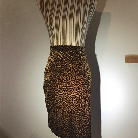 Krizia Maglia Leopard Skirt - Picture 2 of 7